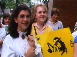  The Degrassi Junior High Gallery on YCDTOTV.de   Path: www.YCDTOT.de/djh_img/c2_046.jpg 