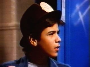  The Degrassi Junior High Gallery on YCDTOTV.de   Path: www.YCDTOT.de/djh_img/c2_116.jpg 