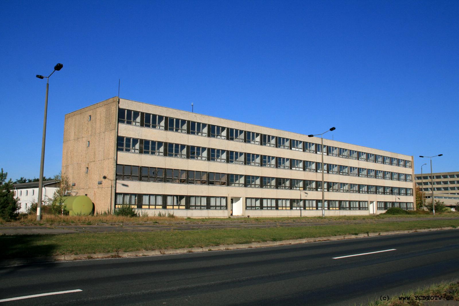 Mehrzweckgebäude BMK: heute leerstehend
